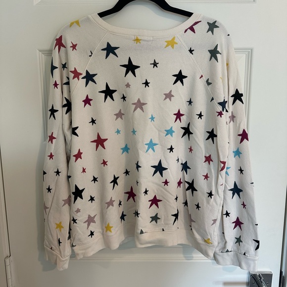 Monrow | Oversized Raglan Sleeve Multicolor Stars Sweatshirt - Picture 6 of 7